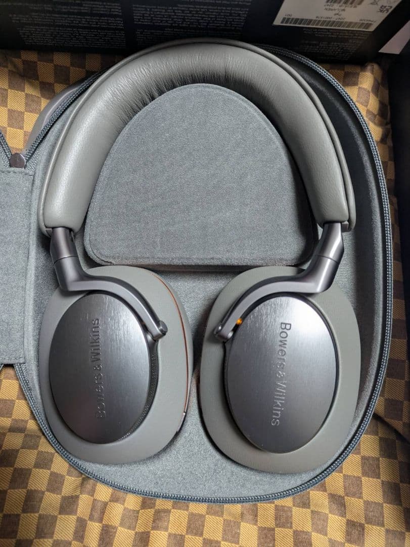 杉*男様 Bowers & Wilkins b&w px8 McLaren Ed