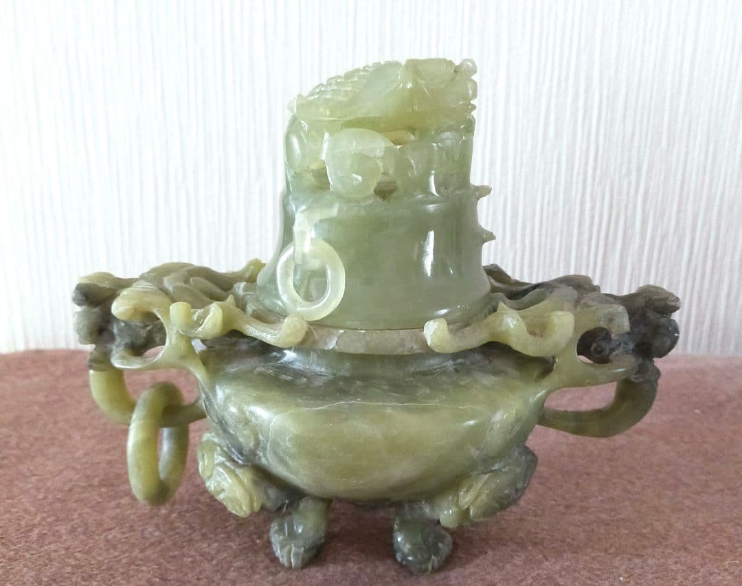 翡翠　天然石　三足　龍耳付き　龍神　風水　香炉　中国伝統美術彫刻　わけ有り
