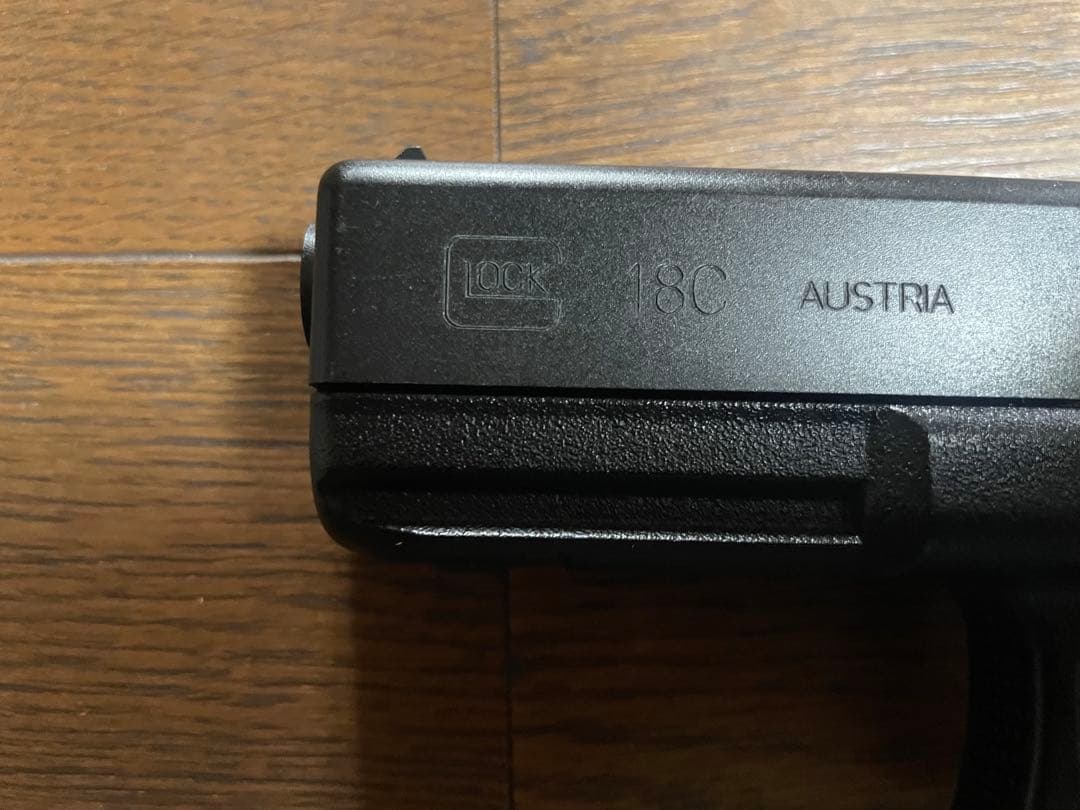 KSC G18C ガスガン マガジン3本 マガジンバンパー　他カスタムパーツ付き