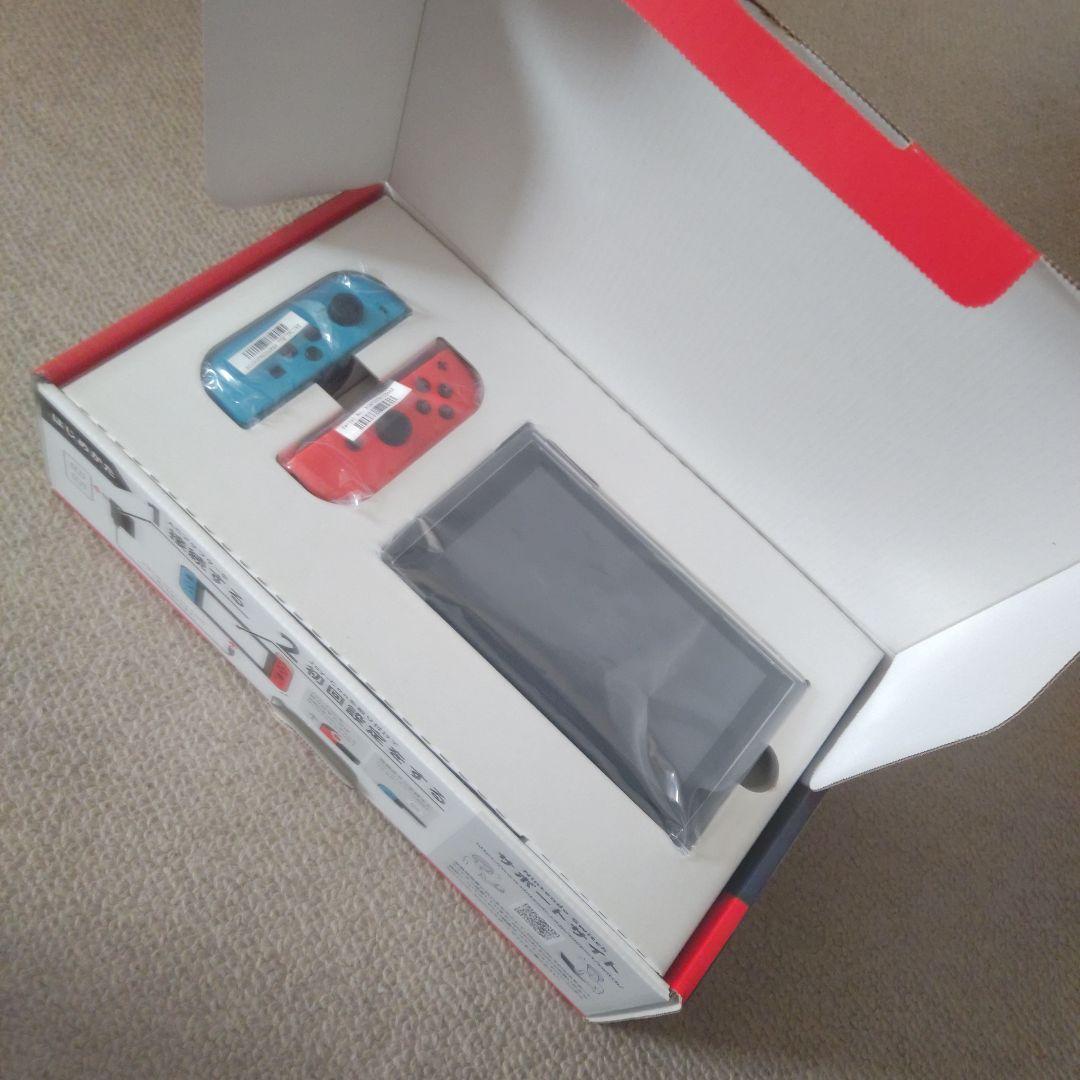 【美品】Nintendo Switch 本体 SDカード128GB・保護カバー付