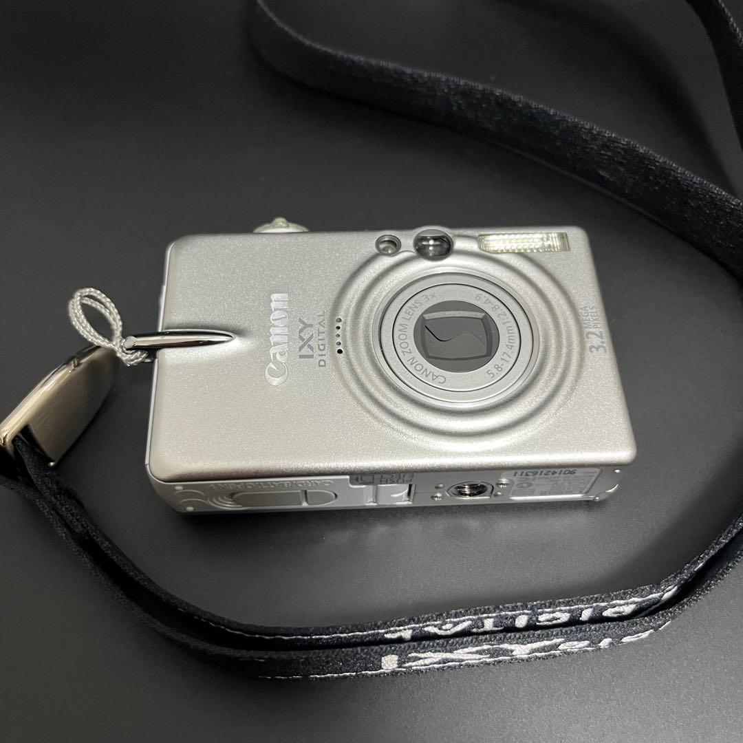 Canon キャノン IXY Digital 3.2メガピクセル シルバー