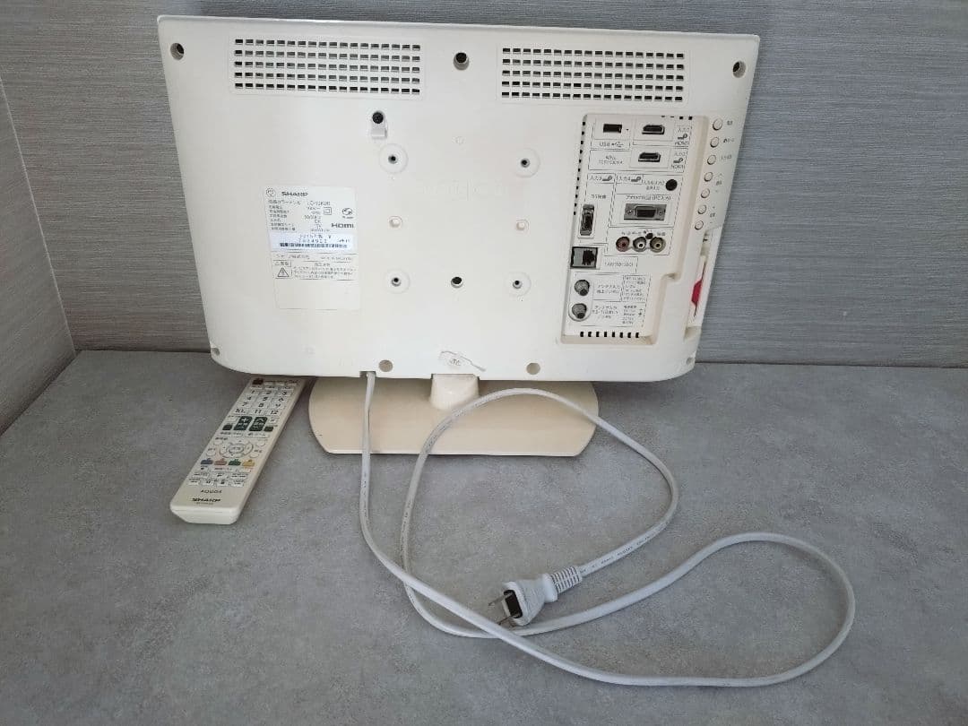 シャープAQUOS 液晶テレビ アクオス ＴＶ本体リモコン付LC-19K20