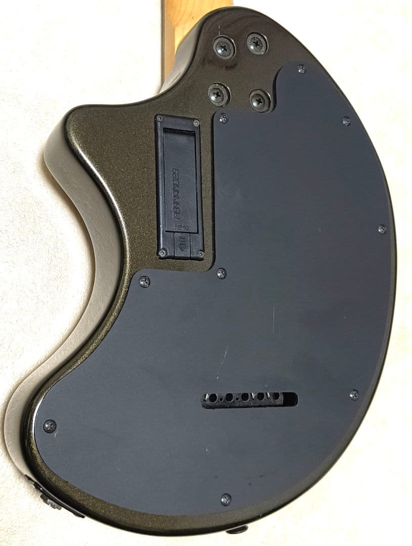 【美品】ZO-3 芸達者 MB アンプ内蔵ミニギター 専用ケース付