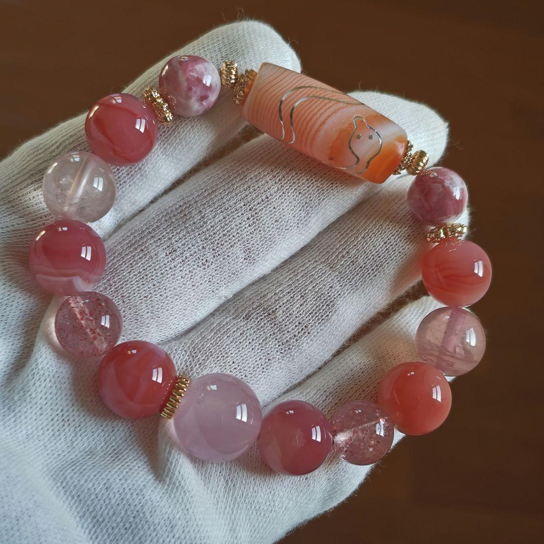 新作♡白蛇天珠、モザンビーク産ローズクォーツ、ピーチ塩源瑪瑙、ピンクレピドシリカ