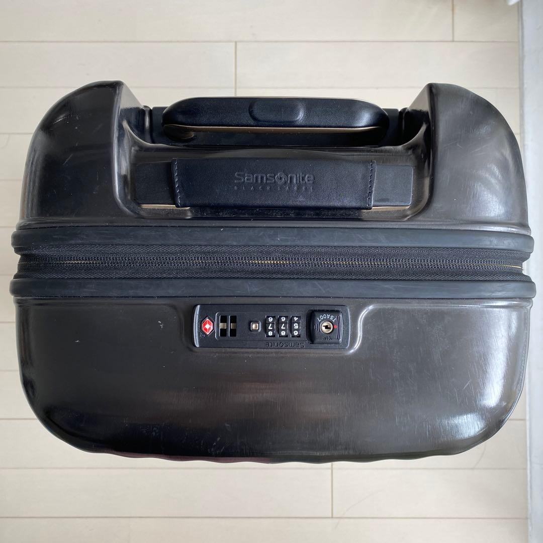 サムソナイト ブラックキャリーケース