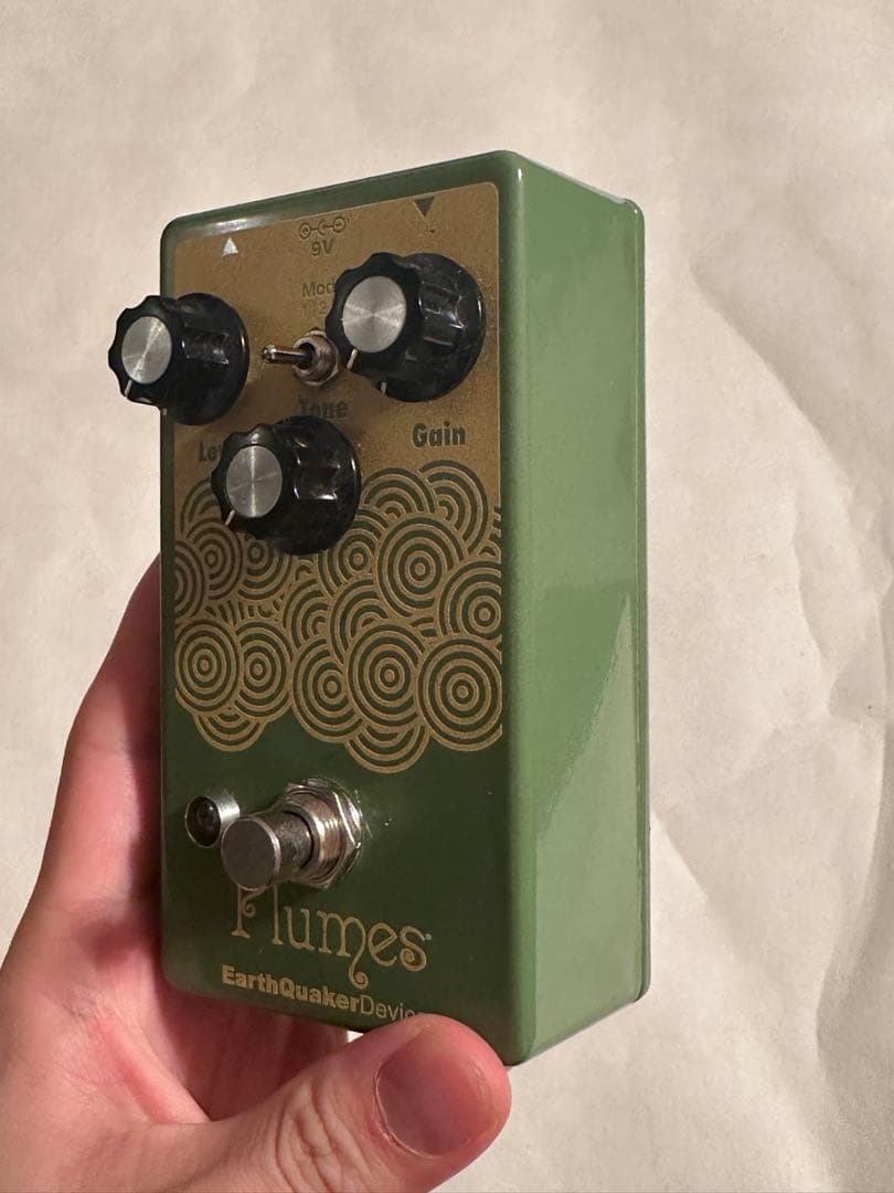 【未使用】EarthQuaker Devices Plumes 箱付き