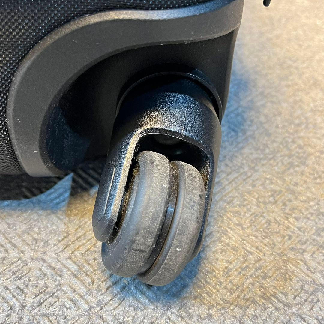 F868\"　ワケアリ品　TUMI デラックス・4ウィール・ラップトップ・ケース