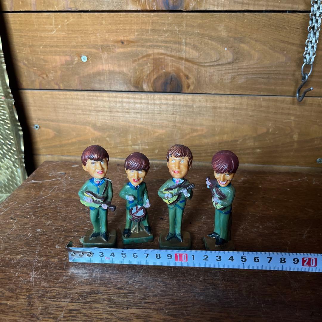 ヴィンテージ　ビートルズ フィギュア 4体セット