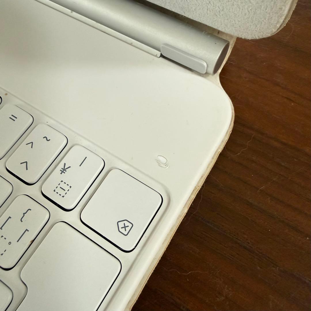 Apple Magic keyboard ホワイト iPad11インチ用