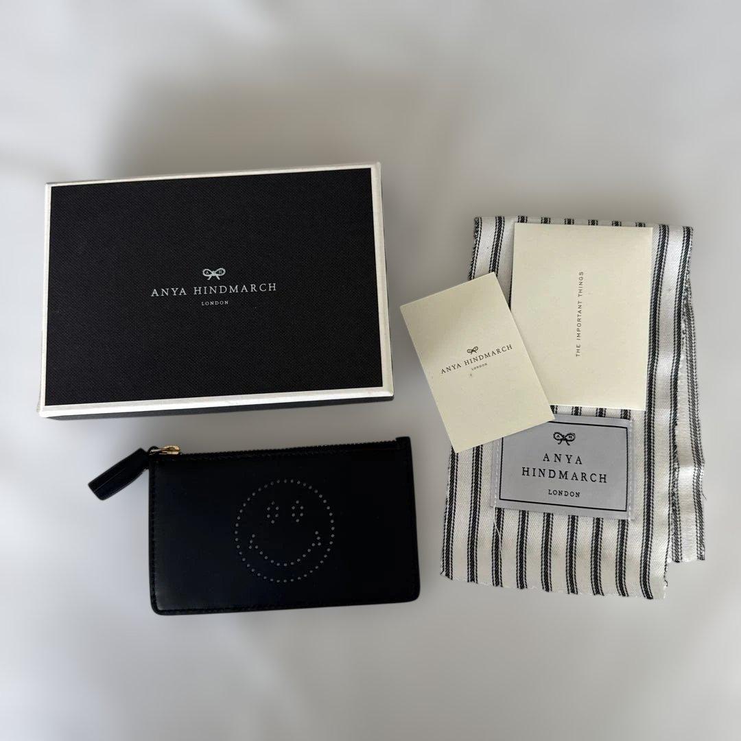 ANYA HINDMARCHフラグメントケース 【新品未使用】ブラック