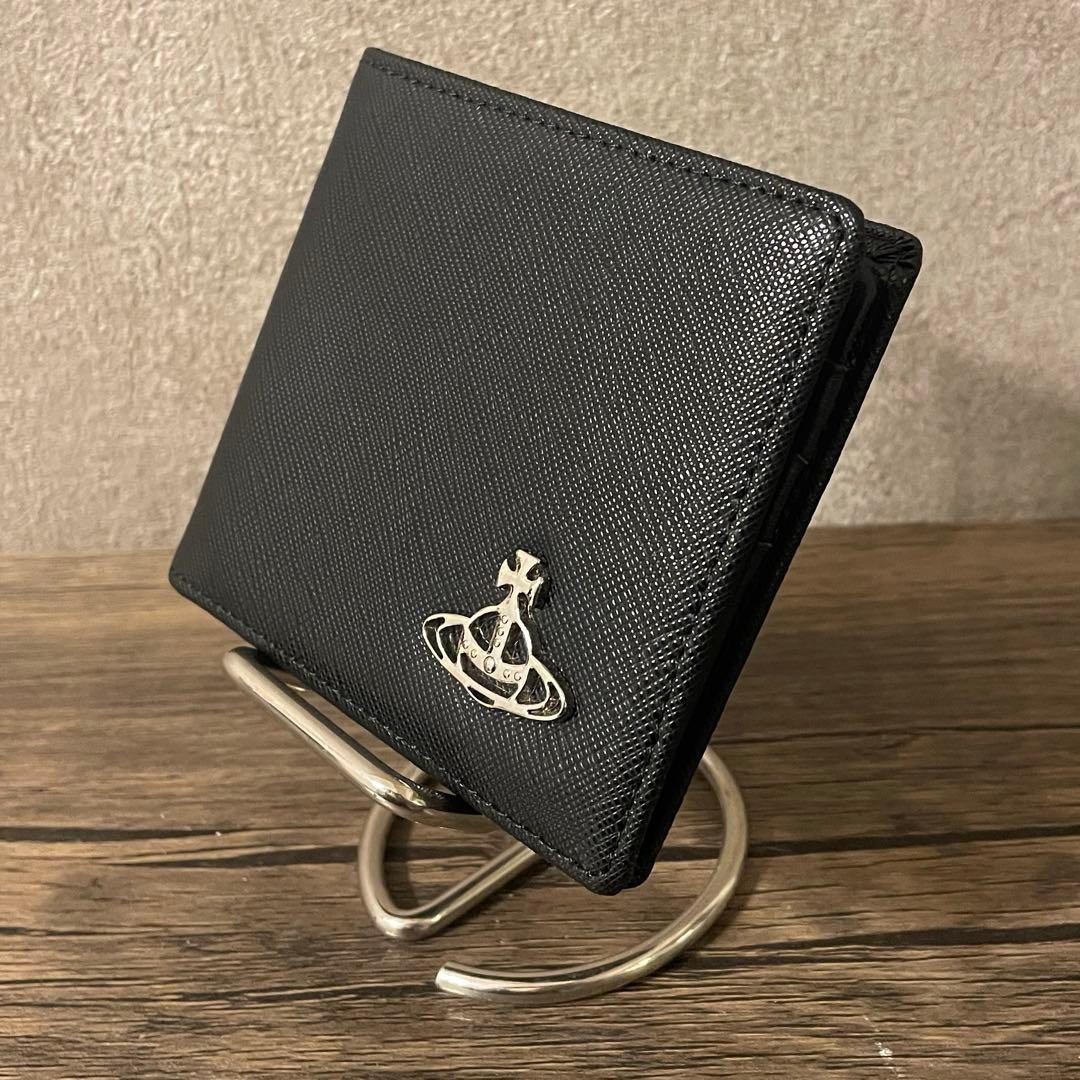 【最終値下げ】Vivienne Westwood ブラック 二つ折り財布