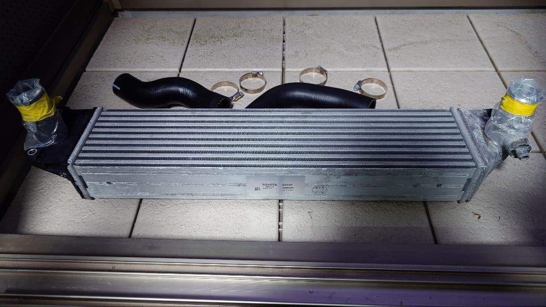 【特価】トヨタ GRヤリス GR-FOUR 純正インタークーラー