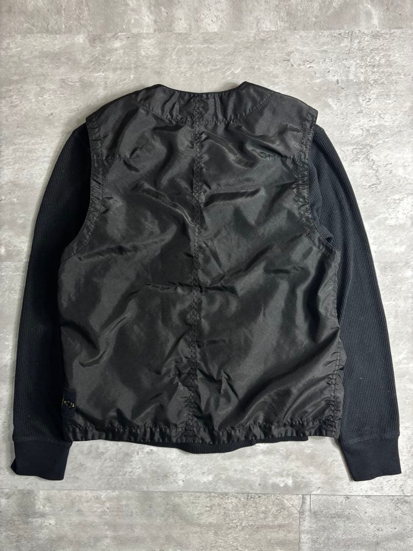 ストーンアイランド ベスト ガーメントダイ ナイロン ブラック ワッペン S