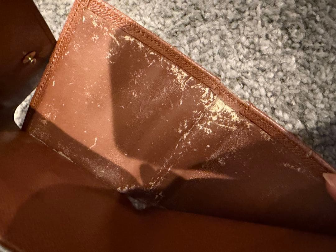 Louis Vuitton モノグラム 二つ折り財布ルイヴィトンケース