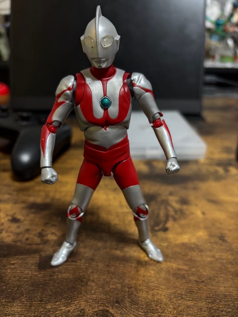 フィギュアーツ 真骨彫 ウルトラマン