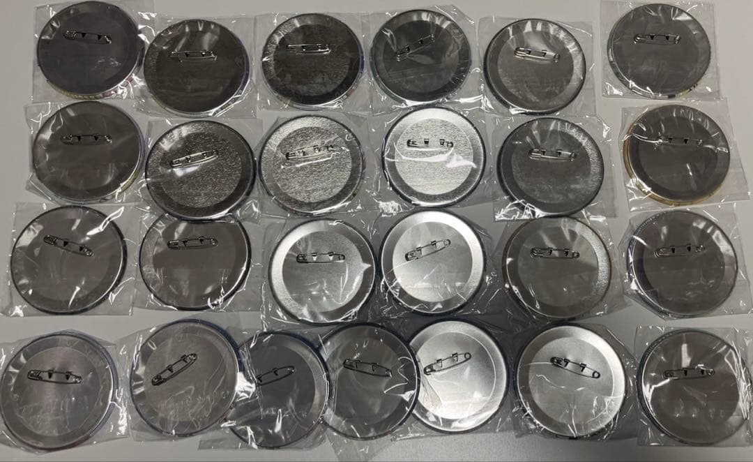 ヒカルの碁　花鳥風月　缶バッジ　進藤ヒカル　佐為　塔矢アキラ　伊角