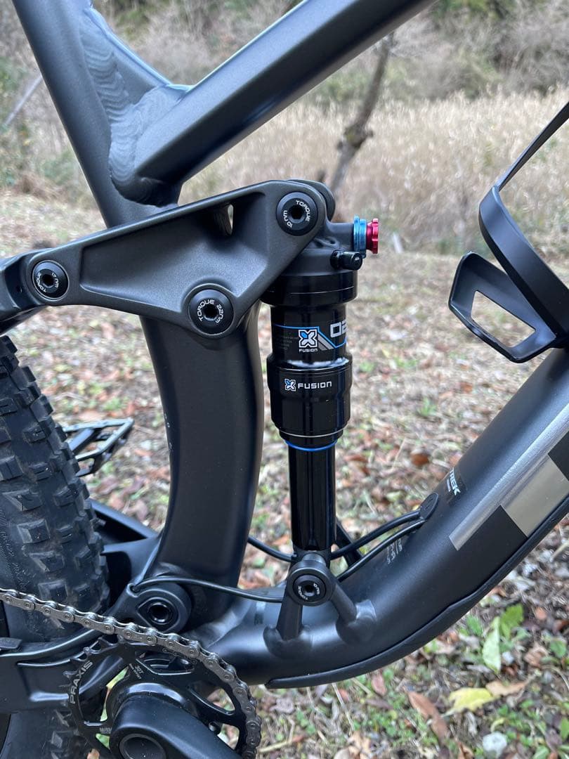 みい　TREK 「トレック」Fuel EX 5 フルサスマウンテンバイク