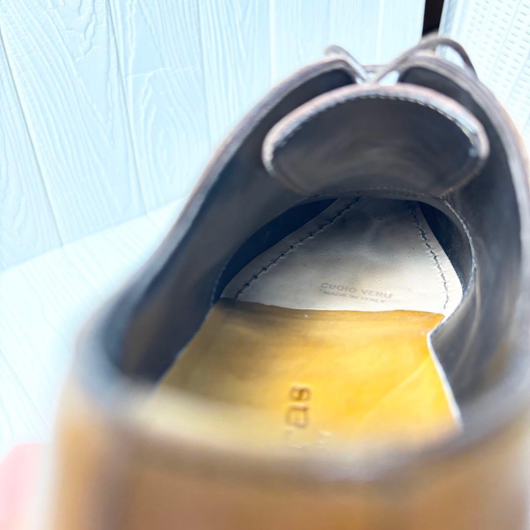 美品　マドラス カンジャーノ イタリア製革靴40ストレートチップ