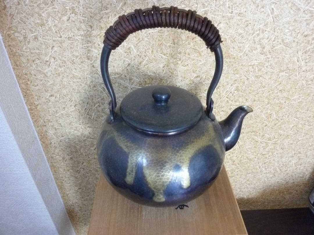 デ*ォ様 レトロ！ 伝統的工芸 越後燕槌起銅器 湯沸し 未使用品