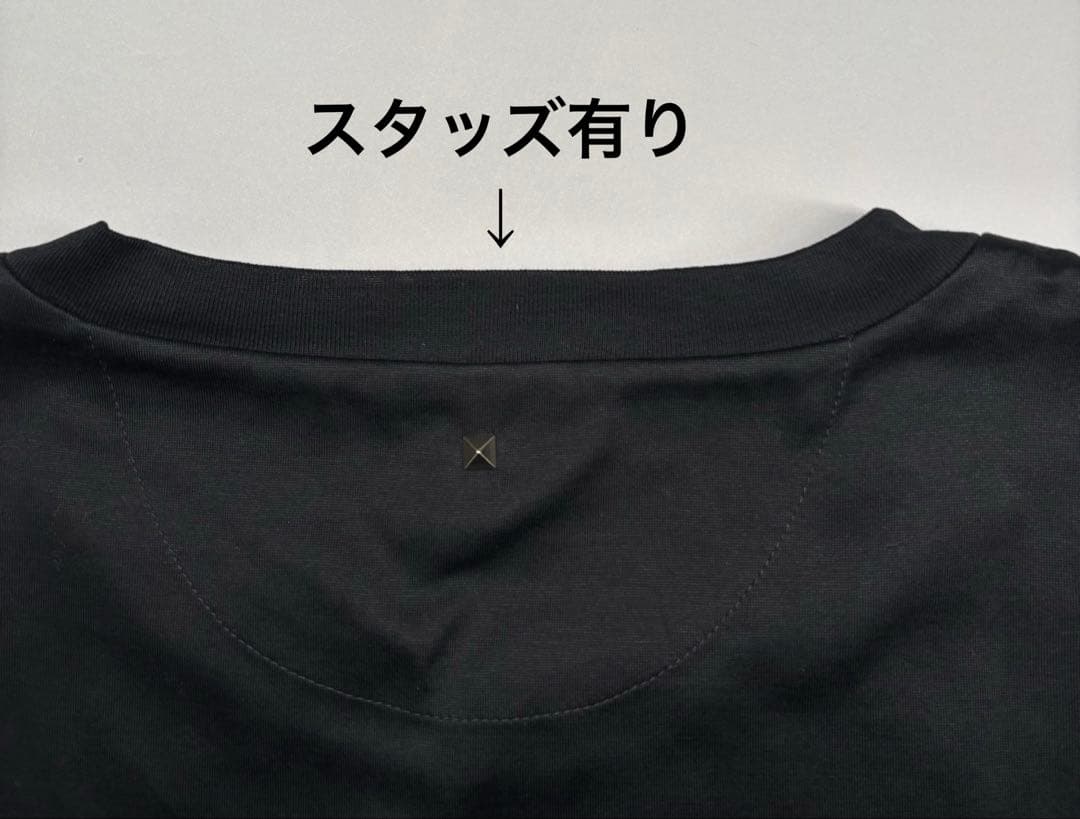 【美品／即日発送】VALENTINO スタッズ付き Tシャツ