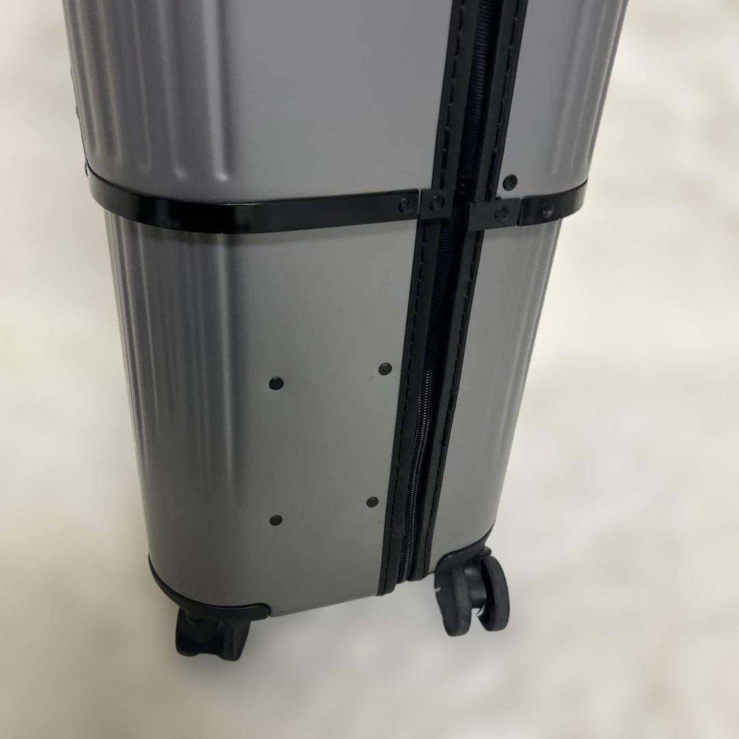 【美品】VELO 3サイズ調整可能 3-in-1 拡張型スーツケースTSA