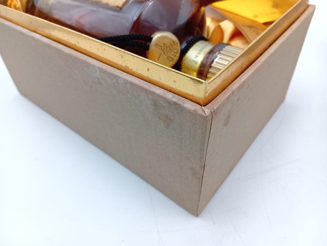 【未開栓】サントリー ウイスキー響 ゴールドラベル 古酒