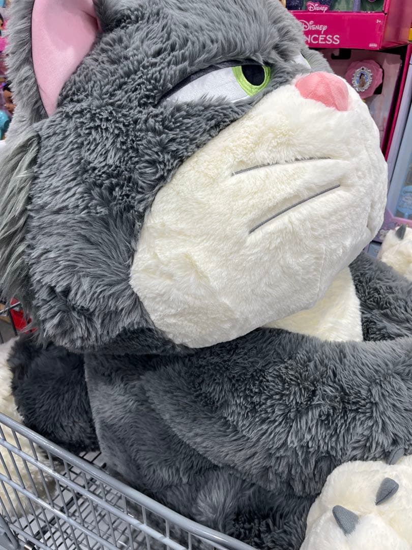 シンデレラ　ルシファー　特大　ぬいぐるみ　ブランケット　コストコ　海外　限定