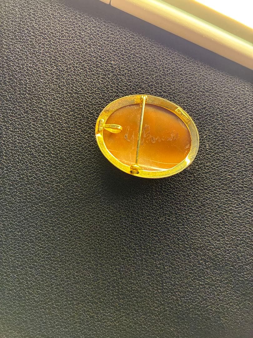 【750刻印】K18 天使 シェルカメオ ブローチペンダント18金枠アンティーク