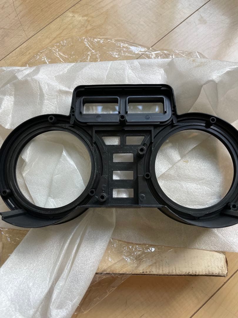 入手困難　純正新品メーターカバー　XJ400 XJ400D