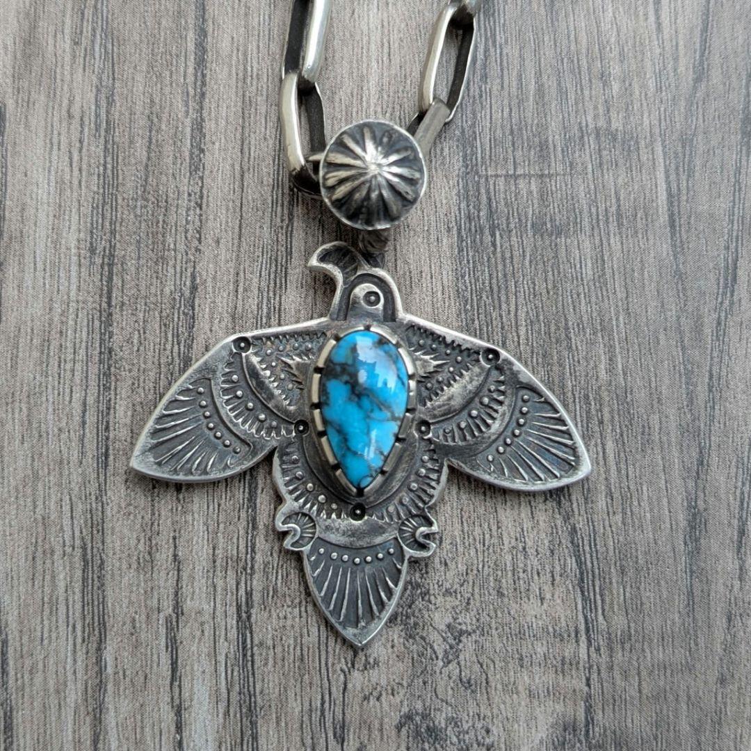 ハンドメイドのターコイズトップ　シルバートップ インディアンジュエリー風