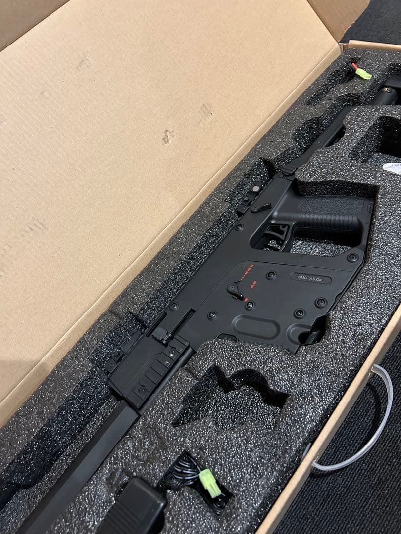 静*華様 電動ガン クリスベクター