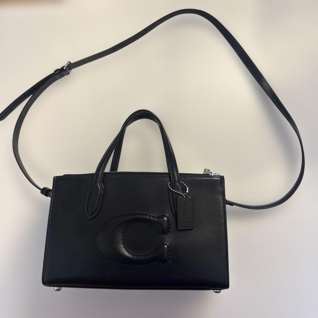 COACH ブラックレザー ショルダーバッグ