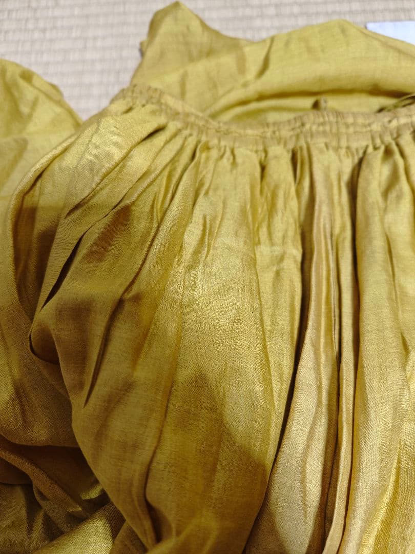 お値下げ！CALICO キャリコ 天然染マルベリシルクブーミーパンツ