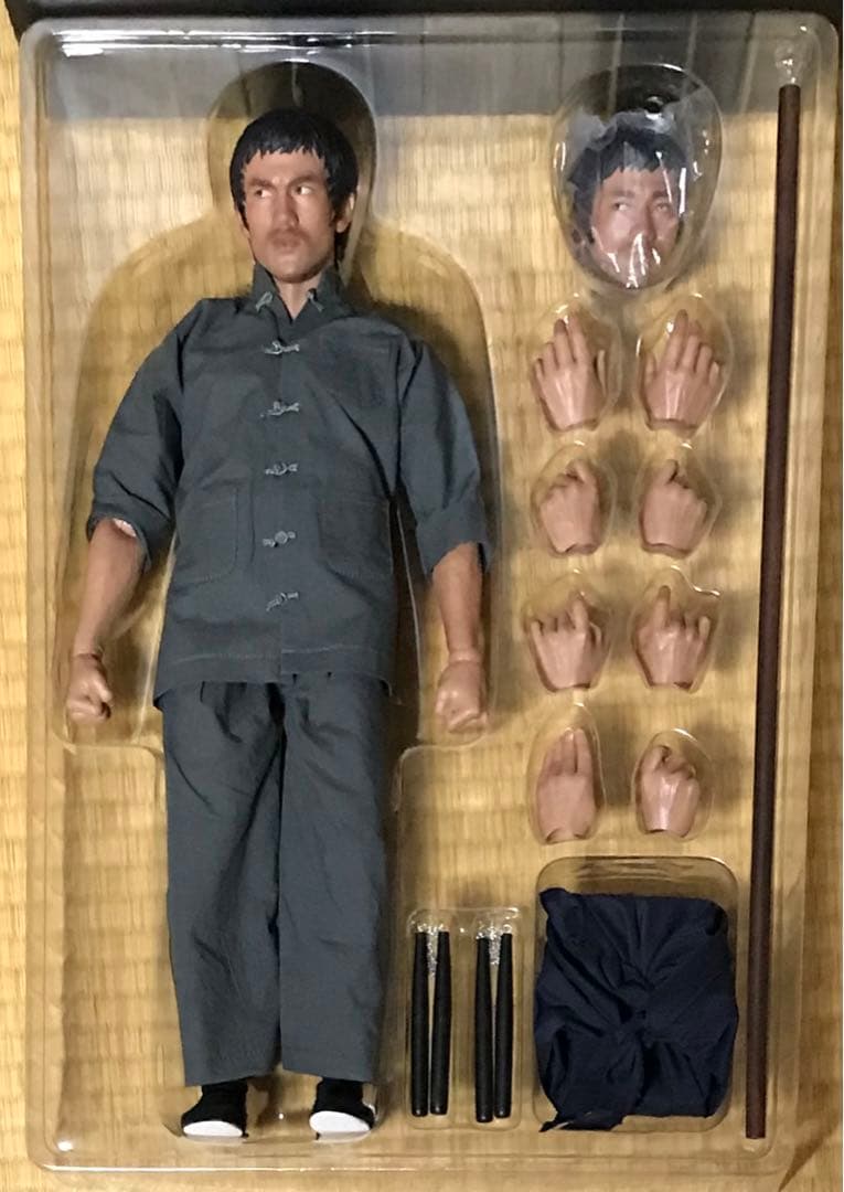Fire Toys製　1/4スケール　ドラゴンへの道　ブルースリー・フィギュア