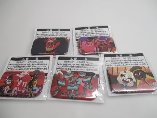 【新品未開封品】ハズビン・ホテルへようこそ　スクエア缶バッチ　５種セット