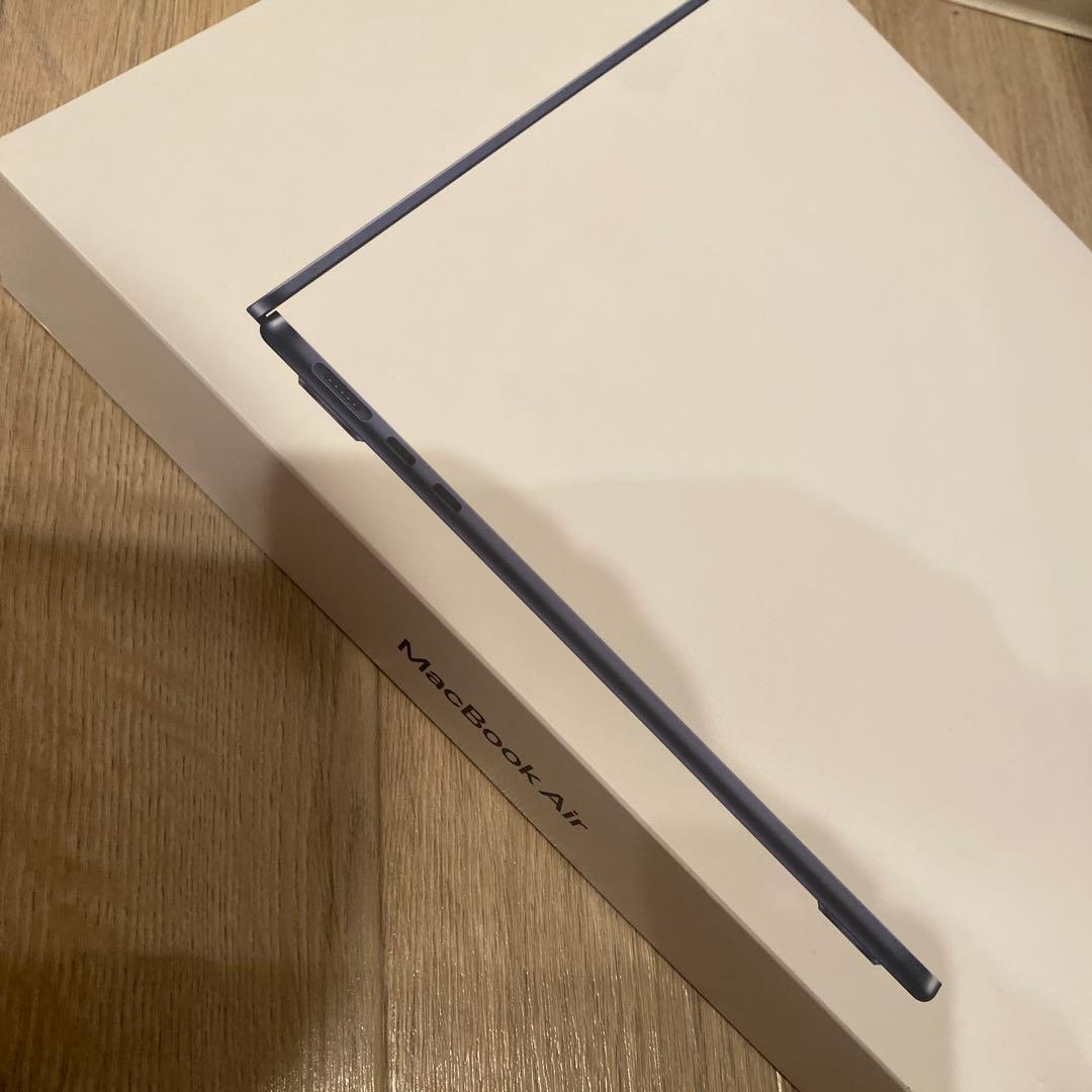 【pomme】Apple MacBook エアーM2ミッドナイトブルー
