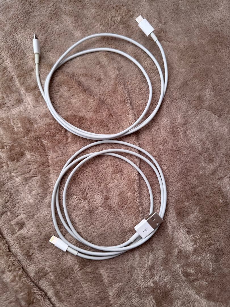 Apple iPhone 14 Pro ゴールド　本体