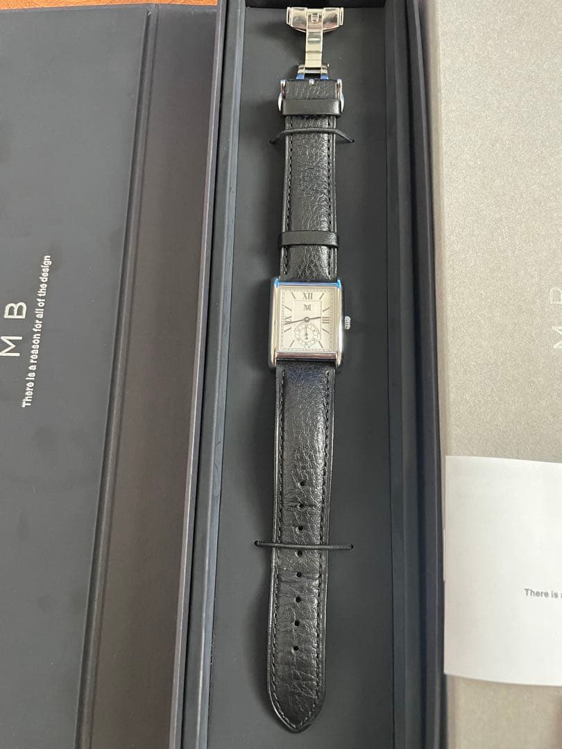 MBハイエンドドレスウォッチ　シルバーケース×ブラックベルト