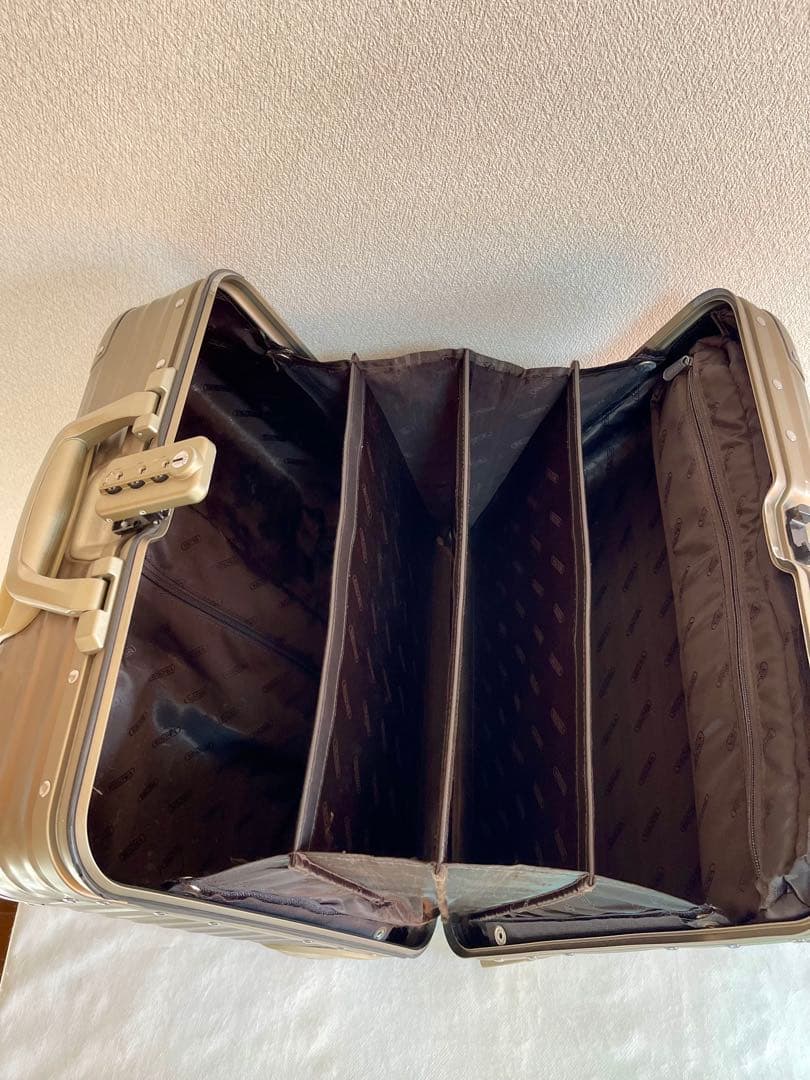 I*O様 リモワ RIMOWA トパーズチタニウム ビジネストロリー 28L 廃