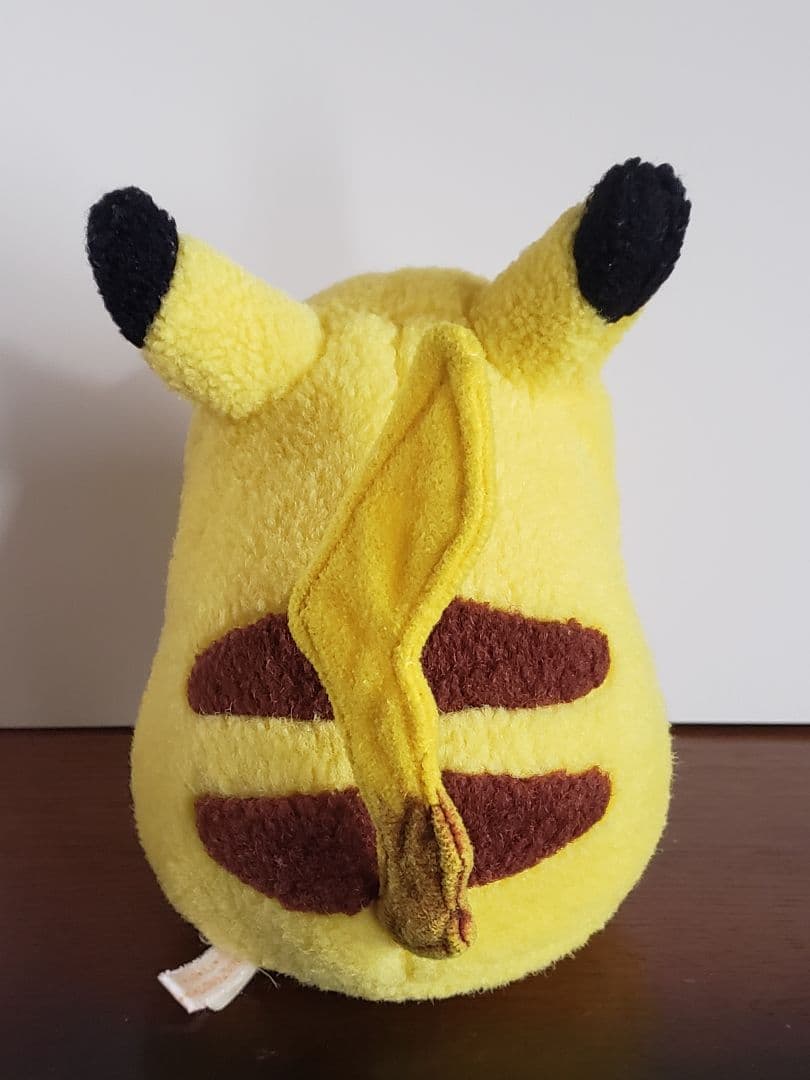 初代ピカチュウ ぬいぐるみ