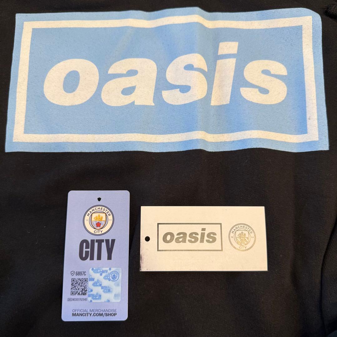 oasis x マンチェスターシティ コラボフーディXL 着用一回