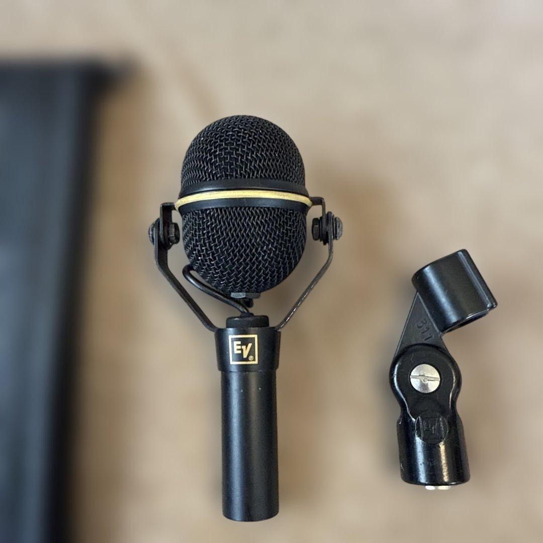 EV N/D468 楽器用ダイナミックマイク 本体+ホルダー+ケース