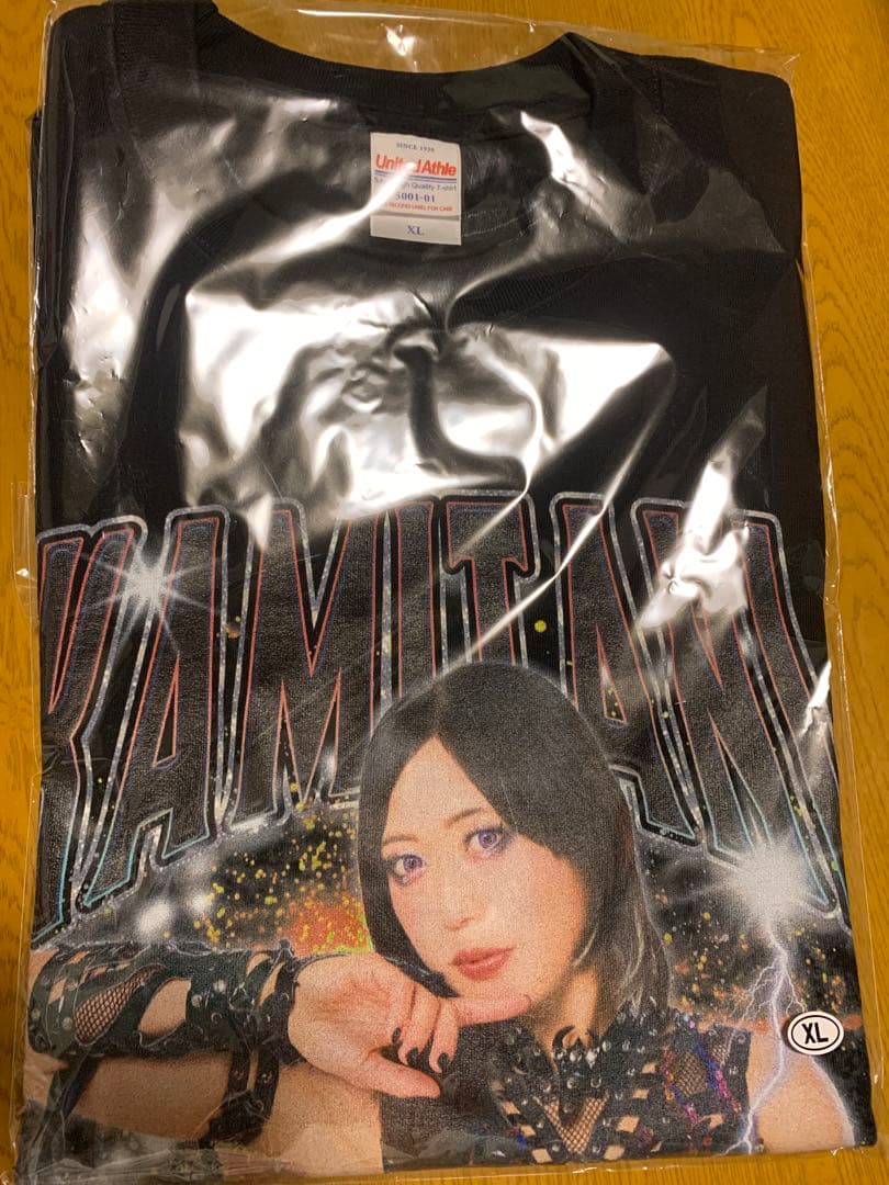 上谷沙弥　ラップTシャツ XL スターダム　女子プロレスラー