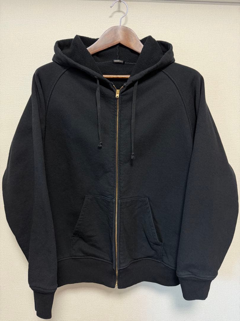 【COMOLI】コットン裏毛 ジップパーカ&パンツ　セットアップ