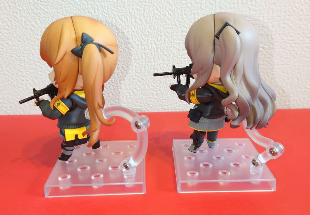 希少品 ねんどろいど UMP9 UMP45 特典付 ドールズフロントライン