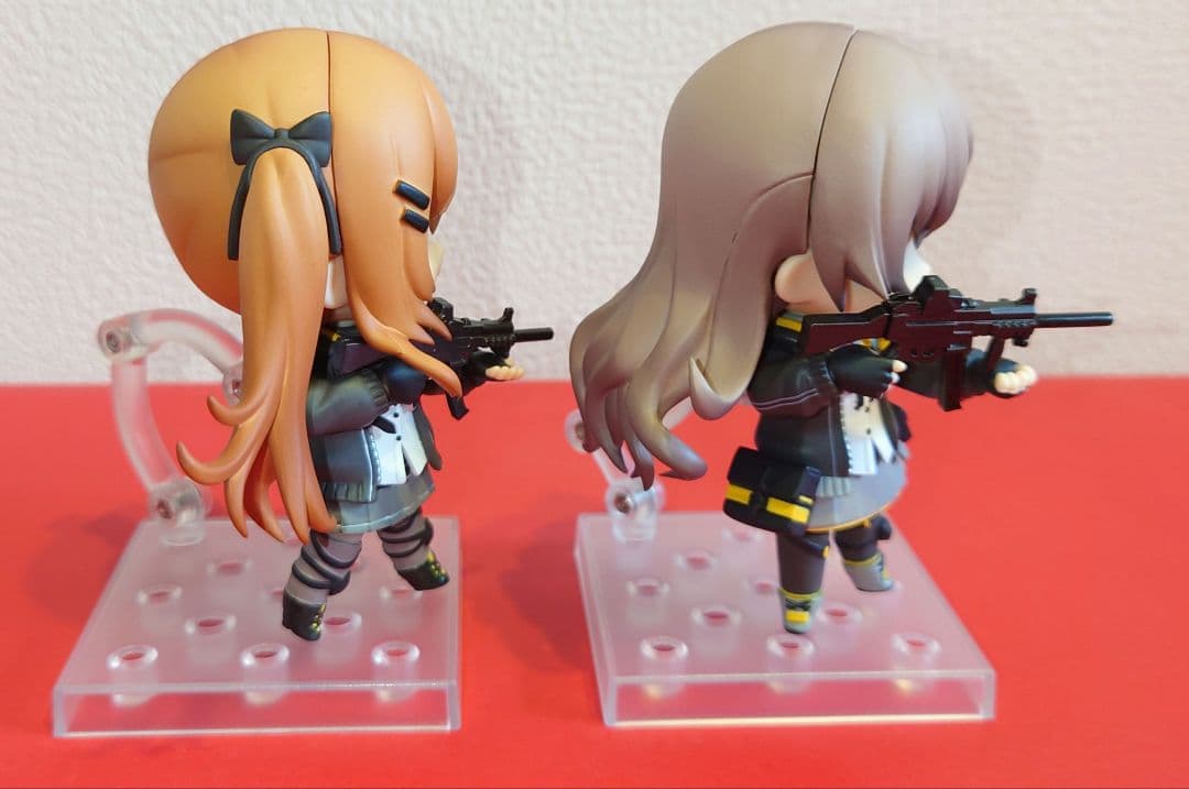 希少品 ねんどろいど UMP9 UMP45 特典付 ドールズフロントライン