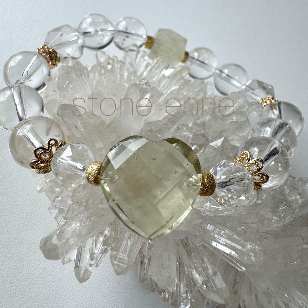 一点物　天然石　ハンドメイドブレス　リビアングラス　ハート　カット　リビアン