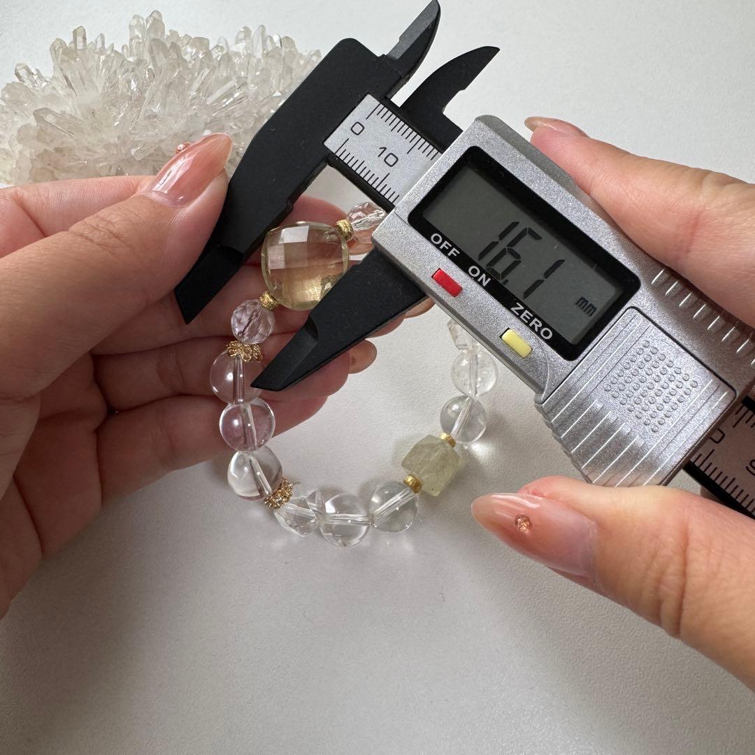 一点物　天然石　ハンドメイドブレス　リビアングラス　ハート　カット　リビアン