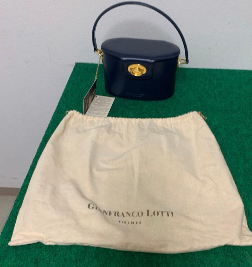 GIANFRANCOLOTTI バニティバッグ