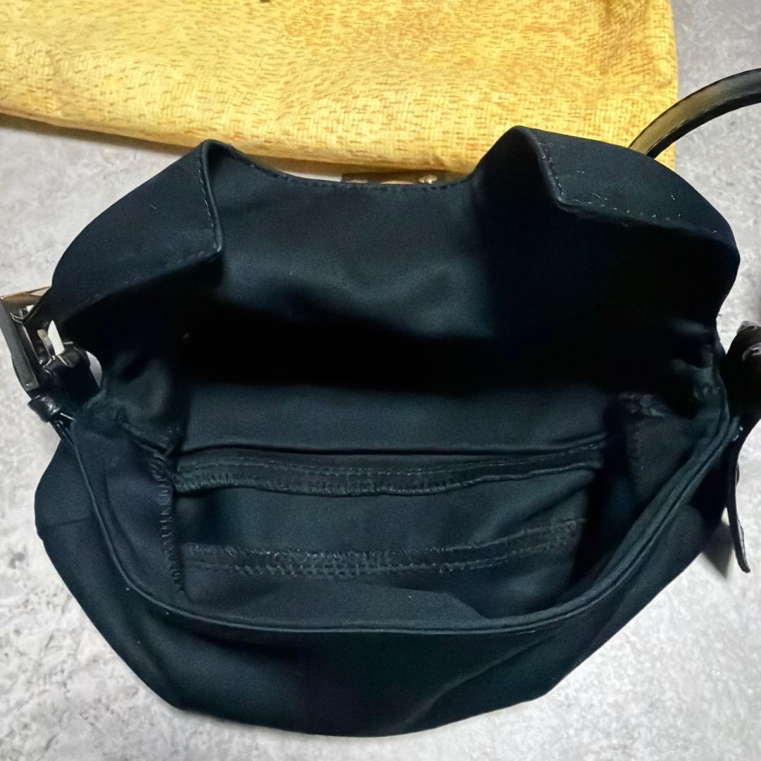 美品　FENDI フェンディ マンマバケット ハンドバッグ ブラック ジャージー